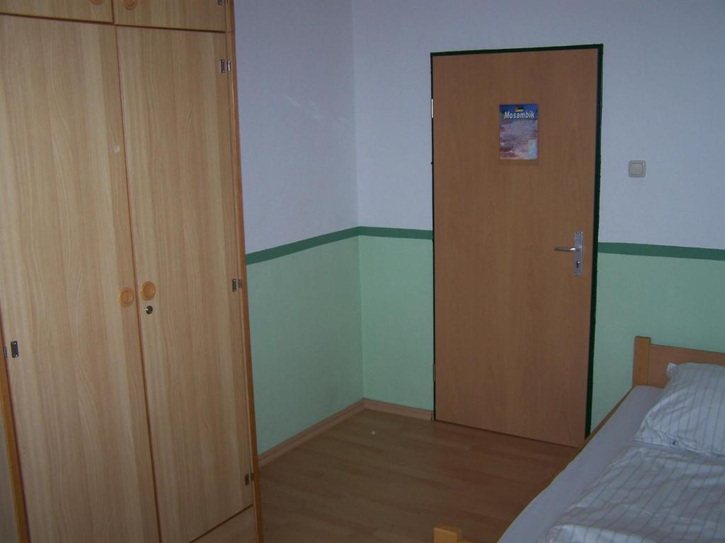 Хостел Internationales Jugendgastehaus Cvjm Вільгельмсгафен Екстер'єр фото